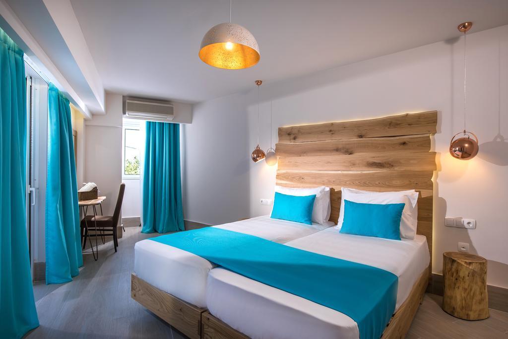 הרסוניסוס Senses Blue Boutique Hotel מראה חיצוני תמונה